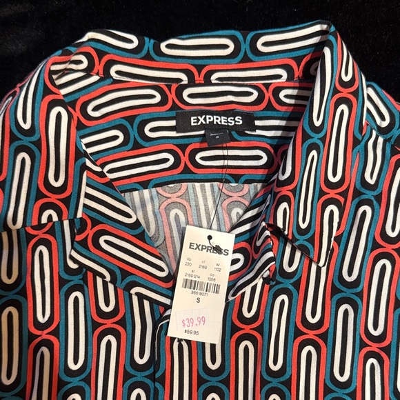 Express Men's Patterned Shirt - Picture 2 of 3